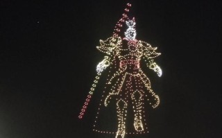 无人机花式表演视频怎么下载？