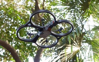 苹果无人机Parrot有何独特功能？