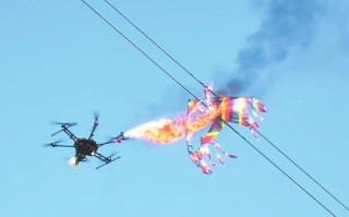 供电无人机如何防山火？