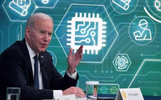 白宫AI峰会聚焦哪些全球议题？