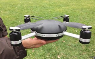 Lily无人机电量怎么用？续航多久？