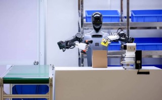 AI如何重塑物流服务？