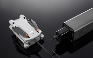 无人机WiFi充电器如何实现空中无线充电？