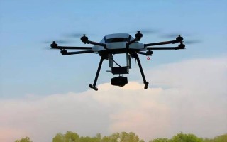 无人机为何在无人处飞行？