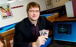 Libratus扑克机器人如何碾压人类顶尖玩家？