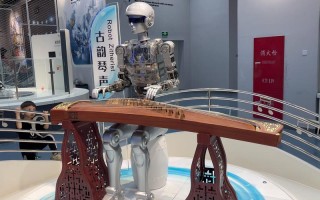中国科技馆机器人表演有何奥秘？