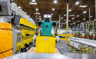 亚马逊分拣机器人如何高效运作？