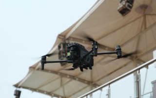 无人机如何拍球形全景？