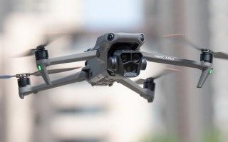 新疆无人机飞行高度上限是多少？