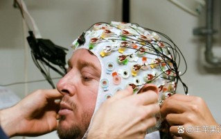 Keras阅读理解机器人如何实现精准问答？