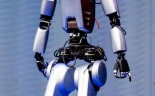 人工智能机器是噱头还是真价值？