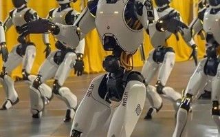 未来机器人和现在机器人