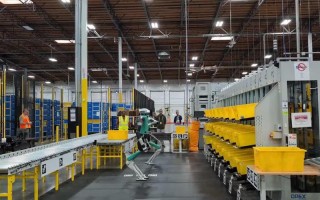 亚马逊仓储机器人技术如何重塑物流效率？