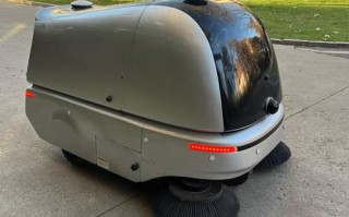 扫地扫地机器人灵犀实际表现如何？