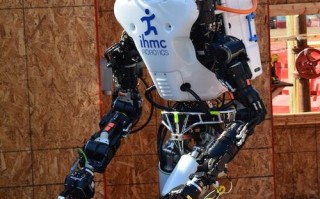 DARPA机器人挑战赛，谁能夺冠？