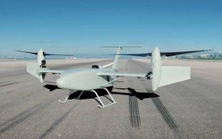 无人机如何实现精准发射与安全回收？