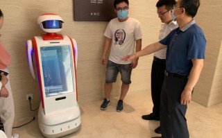 智能机器人如何助力教育扶贫？