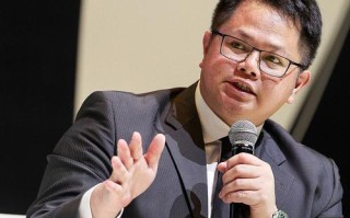 李彦宏在人工智能书籍中透露了哪些洞见？