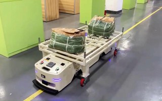 深圳agv泊车机器人