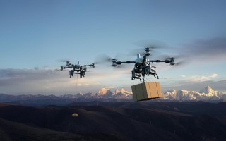 重型无人机为何需电脑操控？