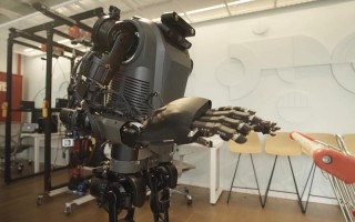 blu-bot机器人是什么？能做什么？