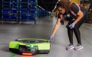 亚马逊Kiva机器人如何改变仓储物流？