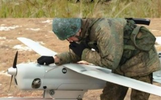 军用无人机最初用于什么任务？