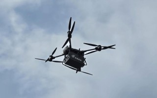 无人机快递升空，风口之后能否飞稳？