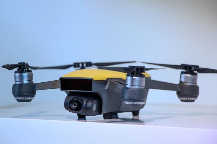 晓spark无人机测评视频，值不值得买？-第2张图片-广州国自机器人