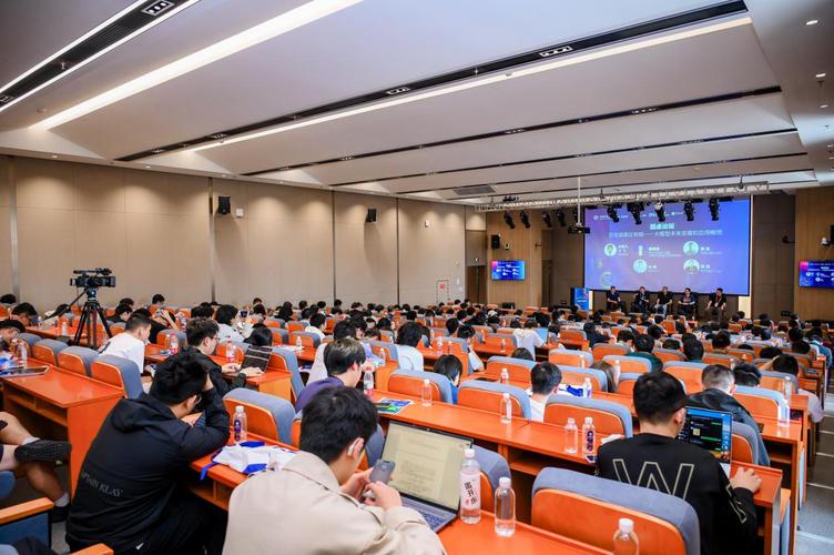 CCF大数据与人工智能大赛，如何突破技术与应用边界？-第1张图片-广州国自机器人