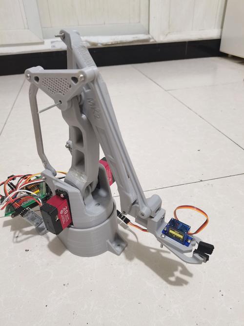 Arduino机器人如何实现手机连接控制？-第2张图片-广州国自机器人