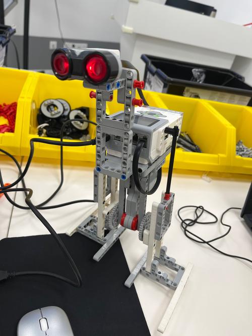 Ironbot智能编程机器人如何开启编程新体验？-第1张图片-广州国自机器人