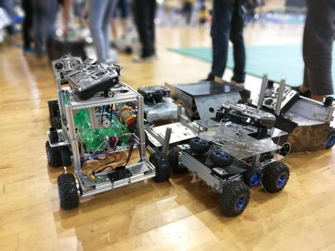 新乡black机器人教育有何特色？-第3张图片-广州国自机器人