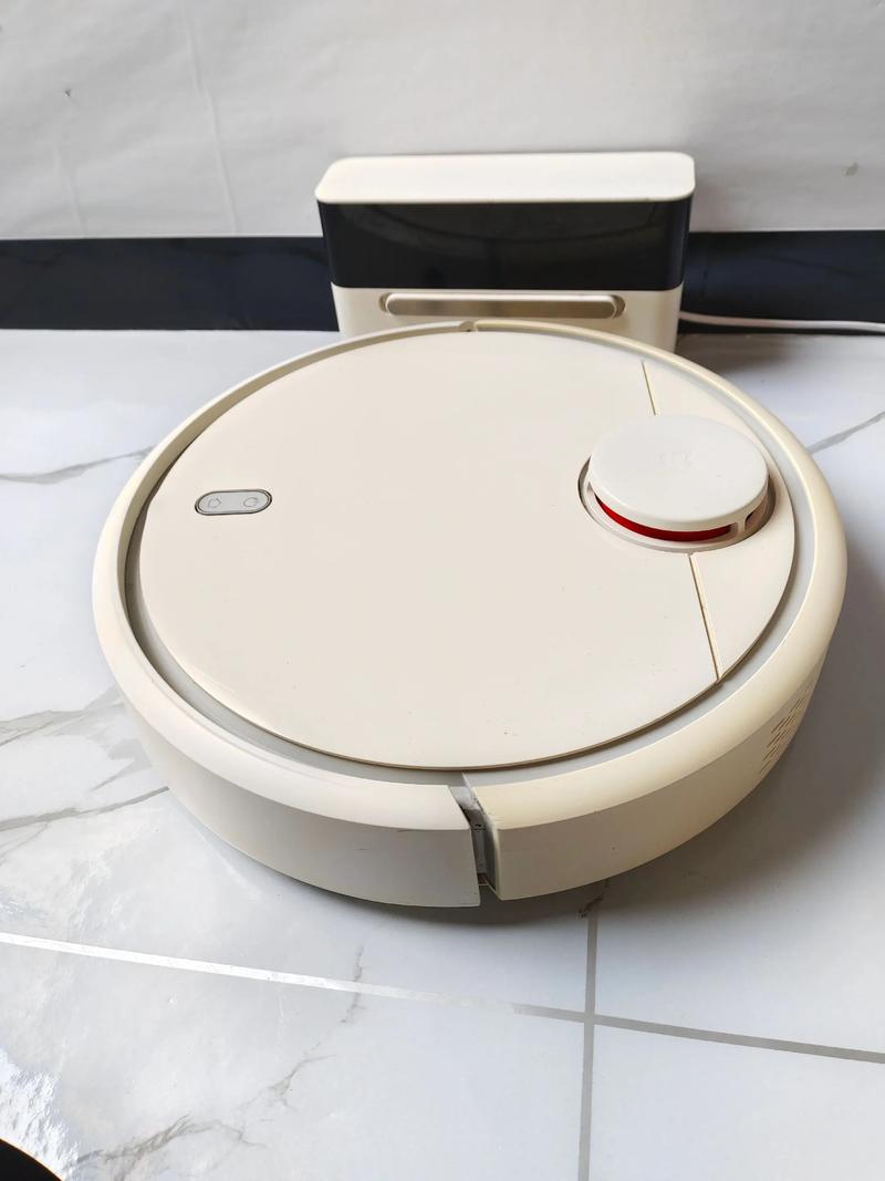 irobot和小米扫地机器人哪个更值得买？-第1张图片-广州国自机器人