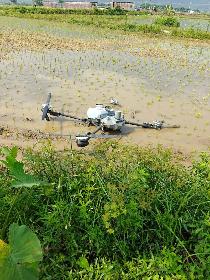 大疆植保无人机为何断电坠机？-第1张图片-广州国自机器人