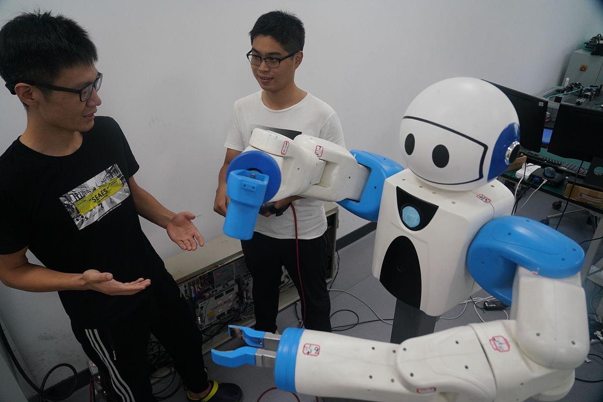 机器人电脑status红灯亮起是什么原因？-第1张图片-广州国自机器人