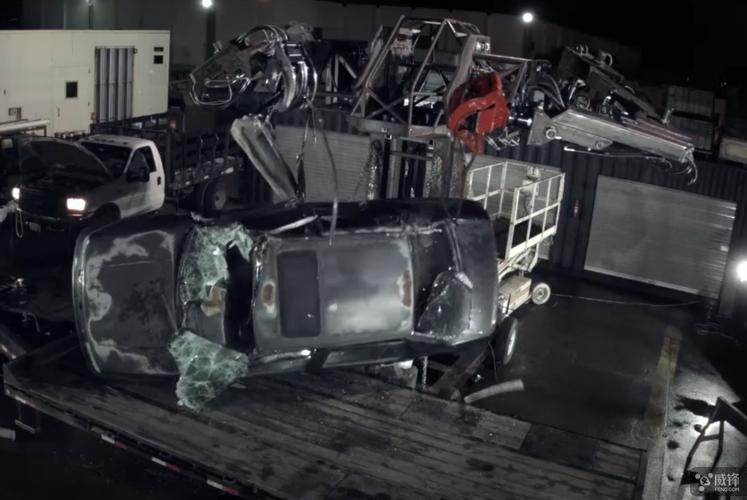 巨型机器人 kuratas-第2张图片-广州国自机器人