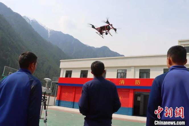 消防大队为何测试无人机？-第3张图片-广州国自机器人