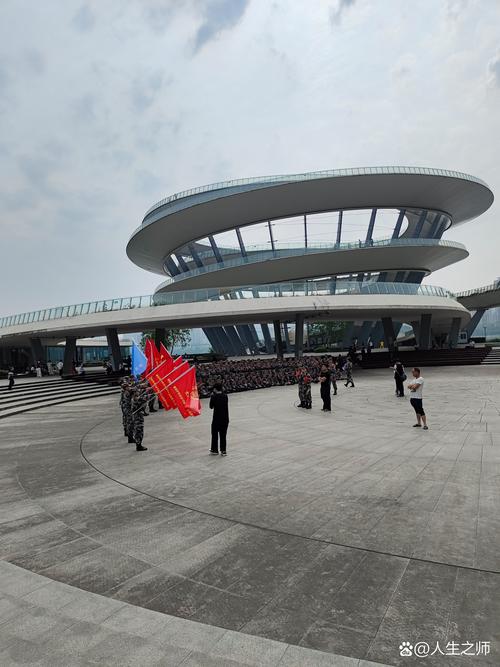 广州为何错失人工智能试验区？-第2张图片-广州国自机器人