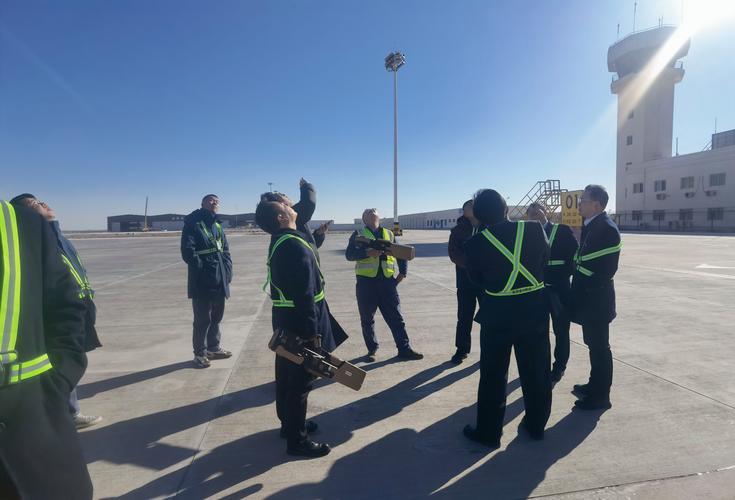 福建人为何用无人机干扰机场？-第3张图片-广州国自机器人