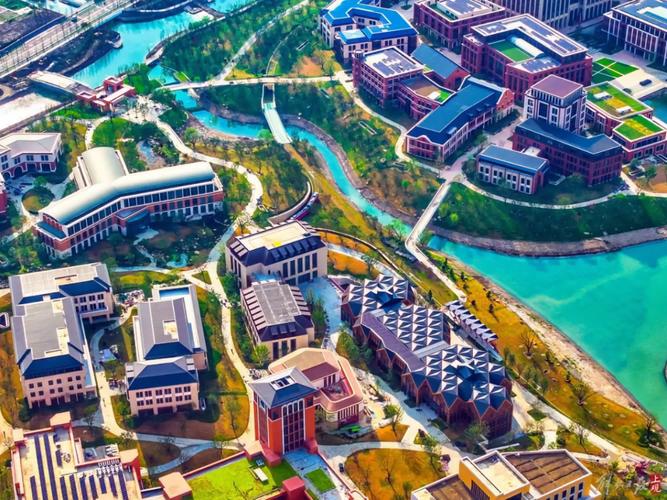 华为人工智能研究中心有何突破？-第1张图片-广州国自机器人