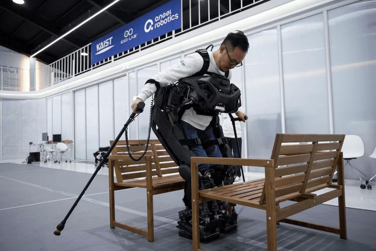 众筹人工智能机械外骨骼-第2张图片-广州国自机器人