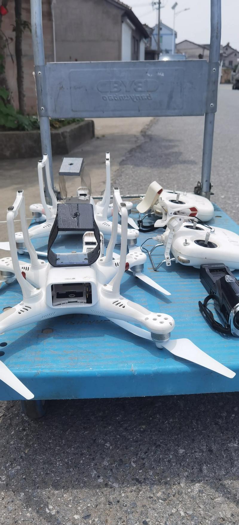 精灵3无人机尺寸是多少-第1张图片-广州国自机器人