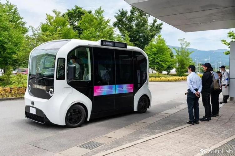 丰田epalette机器人-第1张图片-广州国自机器人