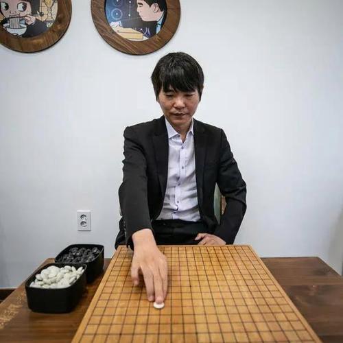 人机巅峰对决，谁更胜一筹？-第3张图片-广州国自机器人