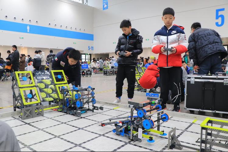 Vex与FLL机器人有何核心区别？-第2张图片-广州国自机器人