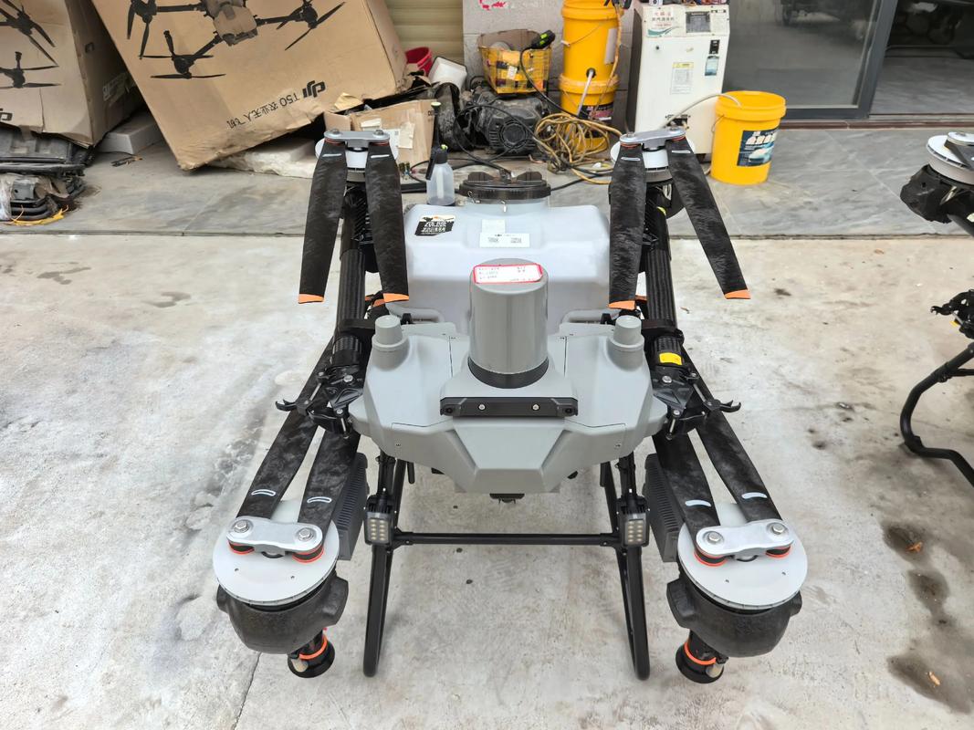 深圳大疆农业植保无人机如何改变传统农业？-第3张图片-广州国自机器人