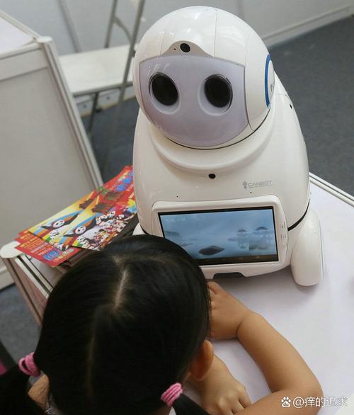 armoto儿童社交机器人，真能提升孩子社交能力吗？-第1张图片-广州国自机器人