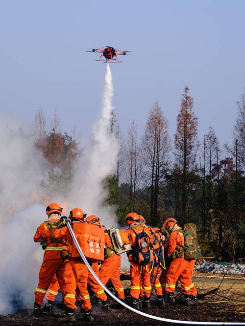 无人机如何突破森林消防运输瓶颈？-第2张图片-广州国自机器人