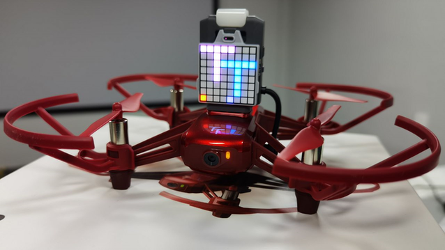 大疆无人机TT编队如何实现精准协同飞行？-第1张图片-广州国自机器人